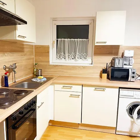 Spacious 2-room In Daire